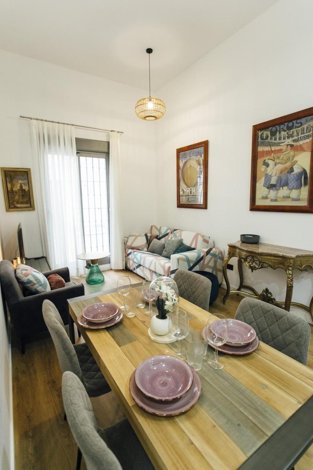 Апартаменты Modern With Seasonal Swimming Pool- 1Bd 1Bth- Goyeneta Севилья Экстерьер фото
