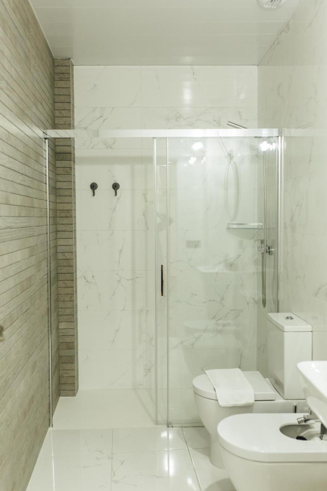 Апартаменты Modern With Seasonal Swimming Pool- 1Bd 1Bth- Goyeneta Севилья Экстерьер фото